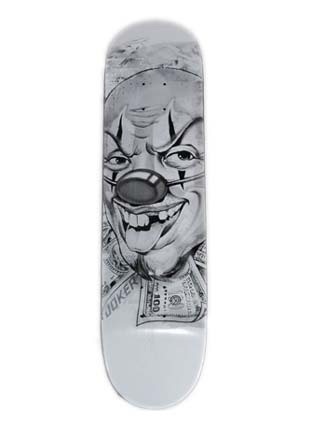 J-804：JOKER SKATEBOARD MONEY CLOWN