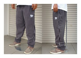 BL16-5300：BALANCE RELAX BAGGY PANTS (刺繍入りバギーパンツ)