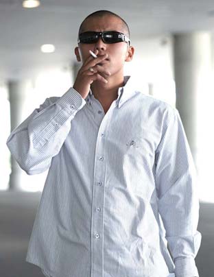 BL03-2103：BALANCE B OX SHIRT