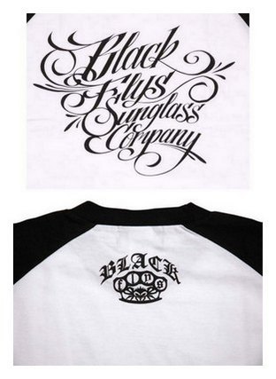 BF200-24M：BLACK FLYS SCRIPT FLY RAGLAN S/S TEE