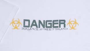 BL01-2414：BALANCE DANGER TEE