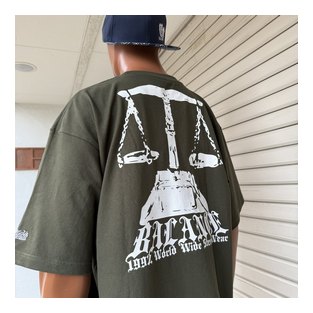 BL01-6800：BALANCE ON THE BACK TEE