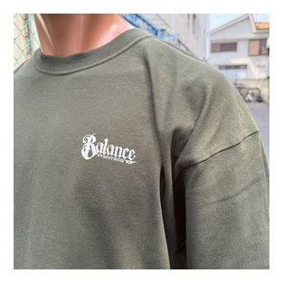 BL01-6800：BALANCE ON THE BACK TEE