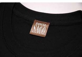 SS01-2410：SUERTE SACO SOSTENIA Tee