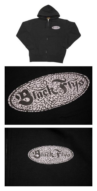 BF220-25C：BLACK FLYS 94 LOGO CEMENT ZIP UP PARKA
