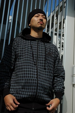 BL20-2503：BALANCE HOUNDTOOTH HOODED